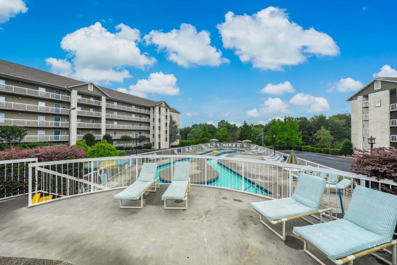 Smoky Mtn Escape Whispering Pines 351 Apartment Pigeon Forge Exterior foto